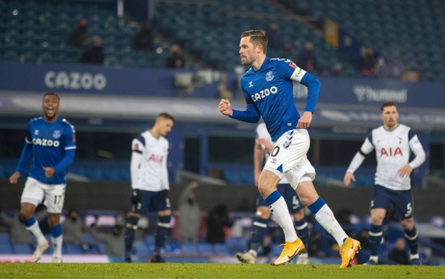 强队复杂的 强队复杂的